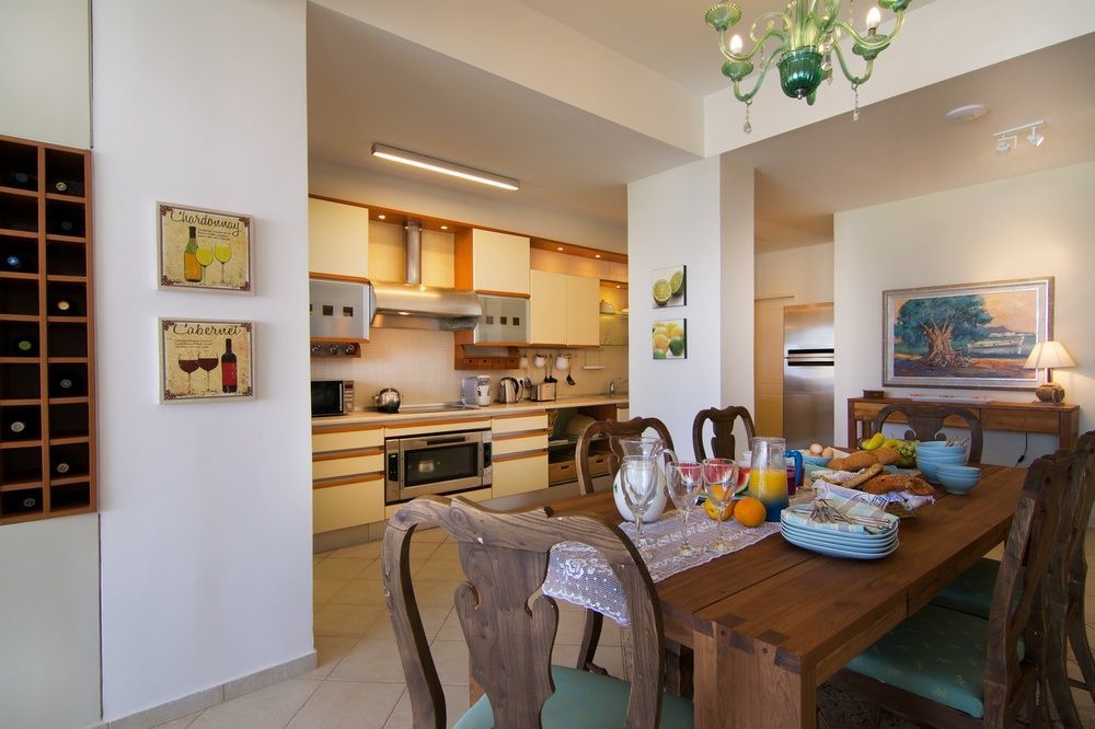 Espera Luxury Beach Front Residence With Pool & Bbq, By Thinkvilla Rethymno Eksteriør bilde